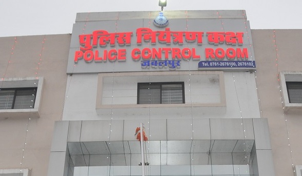 जबलपुर में आर्मी क्षेत्र के डुमना एयर पोर्ट कैंपस में पकड़ाया बांग्लादेशी,पूछताछ जारी, जबलपुर में आर्मी क्षेत्र के डुमना एयर पोर्ट कैंपस में पकड़ाया बांग्लादेशी,पूछताछ जारी,