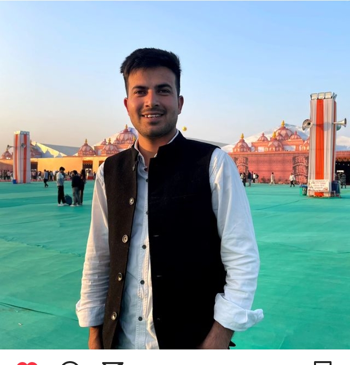 एबीवीपी के संयोजक पुष्प राज। एबीवीपी के संयोजक पुष्प राज।