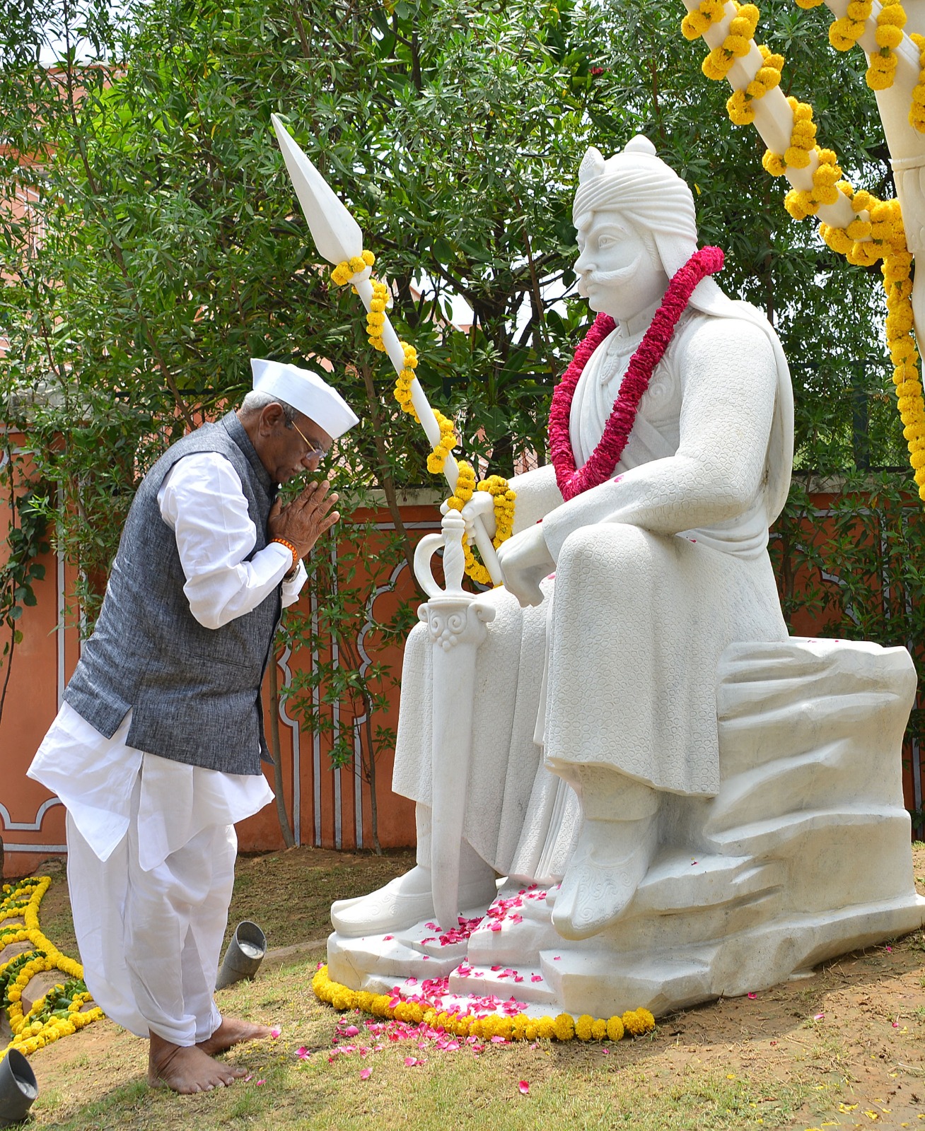 राज्यपाल हरिभाऊ बागडे राज्यपाल हरिभाऊ बागडे