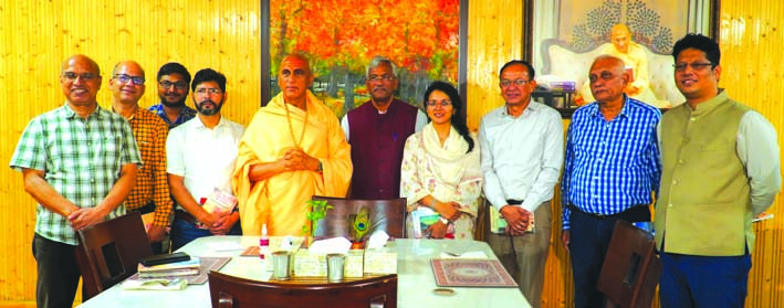 बैठक के दौरान बैठक के दौरान