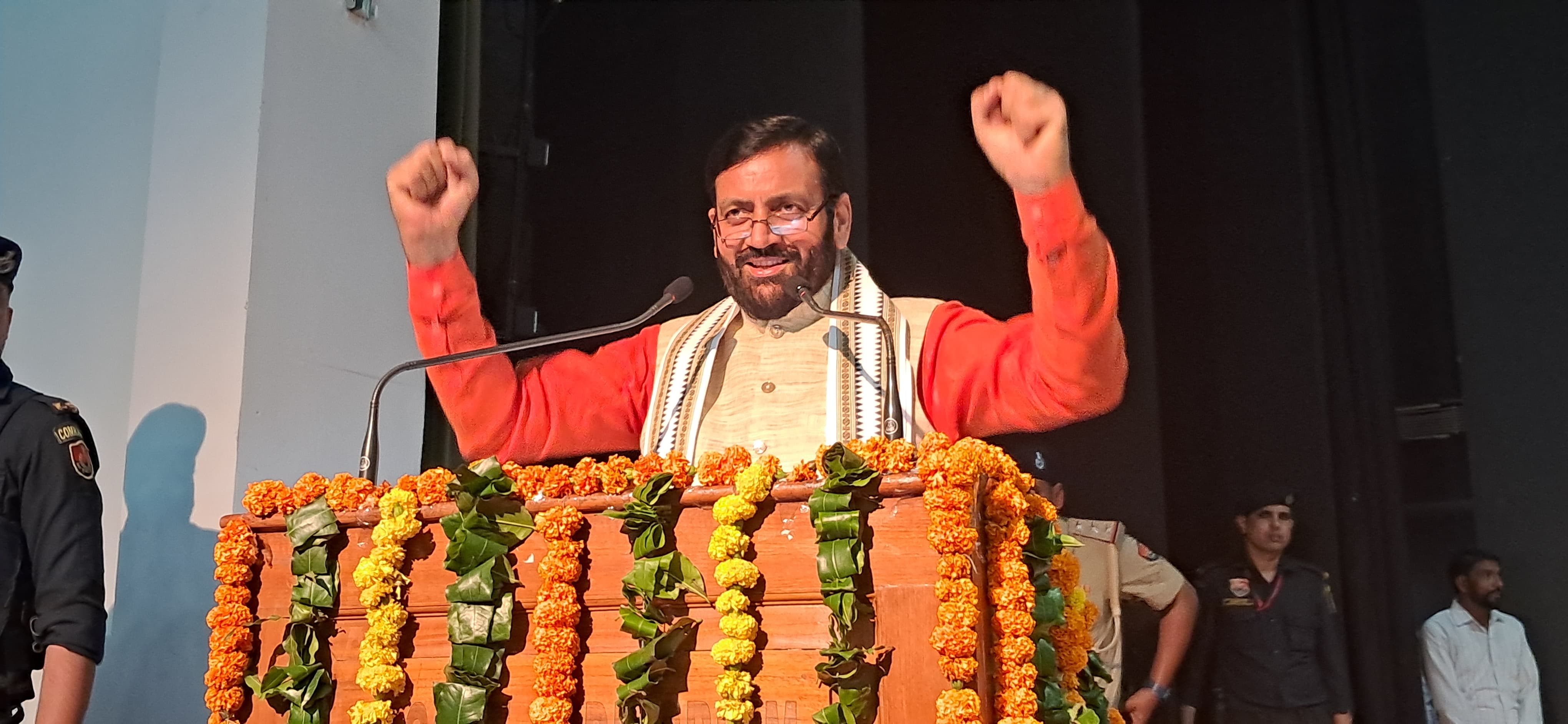 कार्यक्रम को संबोधित करते मुख्यमंत्री नायब सैनी कार्यक्रम को संबोधित करते मुख्यमंत्री नायब सैनी
