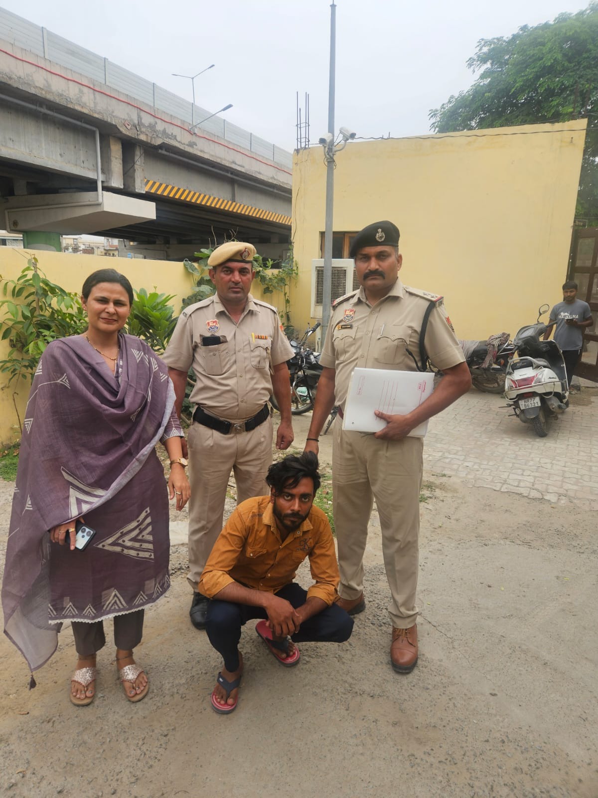 गिरफ्तार आरोपित गिरफ्तार आरोपित