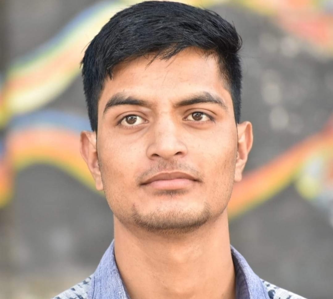 जम्मू-कश्मीर के सचिन ने प्रदेश का नाम किया रोशन, विजुअल आर्ट में मिली राष्ट्रीय छात्रवृत्ति जम्मू-कश्मीर के सचिन ने प्रदेश का नाम किया रोशन, विजुअल आर्ट में मिली राष्ट्रीय छात्रवृत्ति