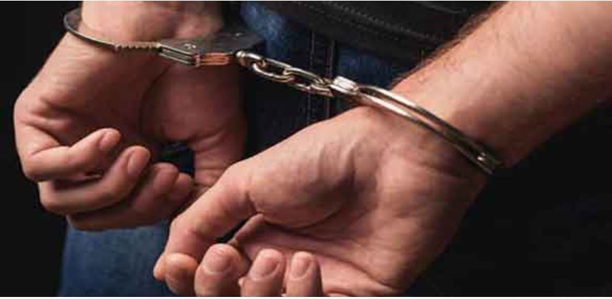 पश्चिम बंगाल से 28 बांग्लादेशी गिरफ्तार पश्चिम बंगाल से 28 बांग्लादेशी गिरफ्तार