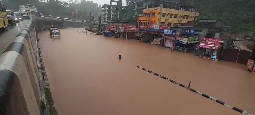 दूसरे दिन भी जल जमाव की वजह से राष्ट्रीय समाज 27 और 6 ठप