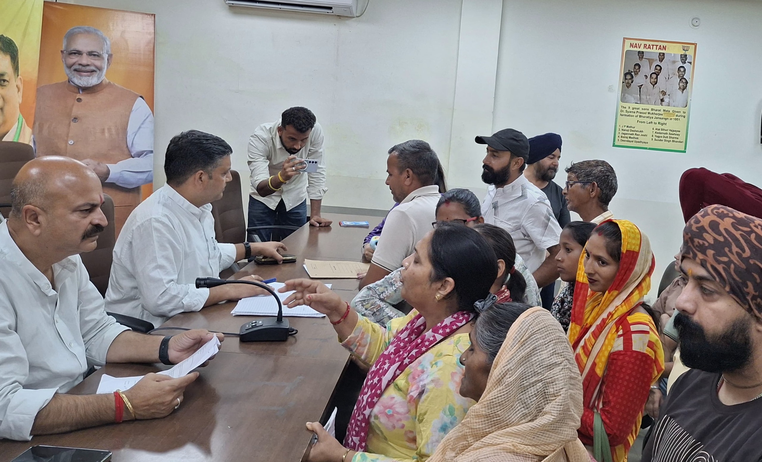 निस्वार्थ सेवा के सिद्धांत पर चलती है भाजपा-युद्धवीर सेठी निस्वार्थ सेवा के सिद्धांत पर चलती है भाजपा-युद्धवीर सेठी