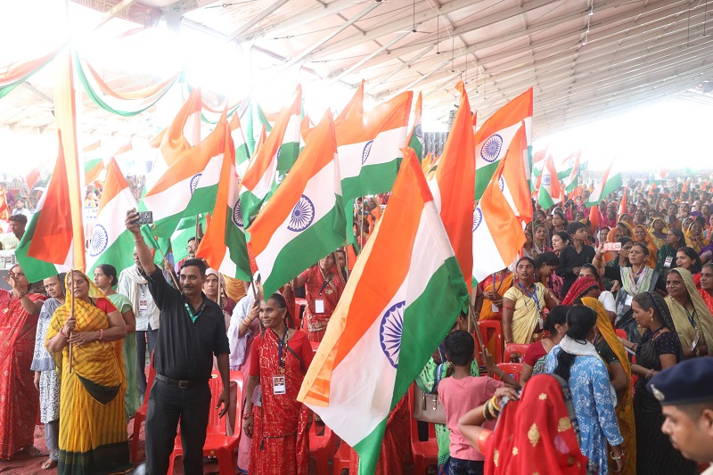 महिला सशक्तिकरण महा सम्मेलन की तस्वीरें