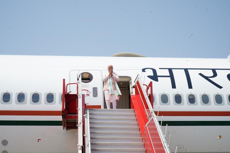 प्रधानमंत्री मोदी भोपाल पहुंचे