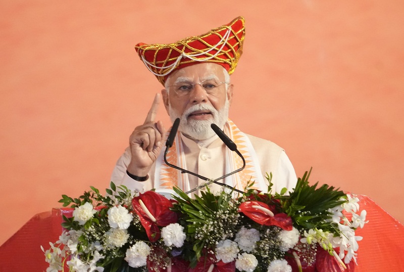 भोपाल में महिला सशक्तिकरण महासम्मेलन को संबोधित करते हुए प्रधानमंत्री भोपाल में महिला सशक्तिकरण महासम्मेलन को संबोधित करते हुए प्रधानमंत्री