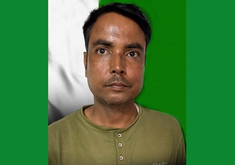 असमः जोरहाट सेना छावनी से गिरफ्तार संदिग्ध पाकिस्तानी जासूस असमः जोरहाट सेना छावनी से गिरफ्तार संदिग्ध पाकिस्तानी जासूस