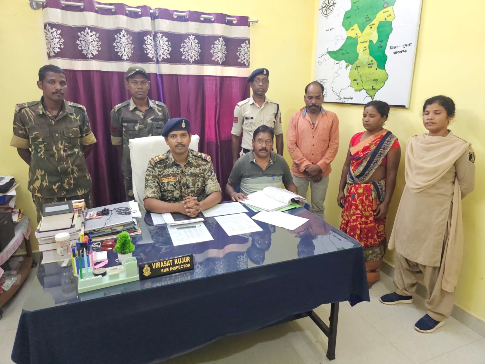 बलरामपुर में प्रेमिका ने पति के साथ मिलकर की पूर्व प्रेमी की हत्या, रची खौफनाक साजिश बलरामपुर में प्रेमिका ने पति के साथ मिलकर की पूर्व प्रेमी की हत्या, रची खौफनाक साजिश
