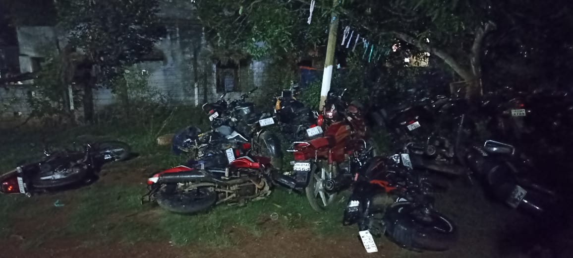 धरना स्थल की तस्वीर धरना स्थल की तस्वीर