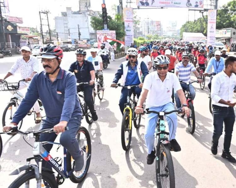 साइकिल रैली साइकिल रैली