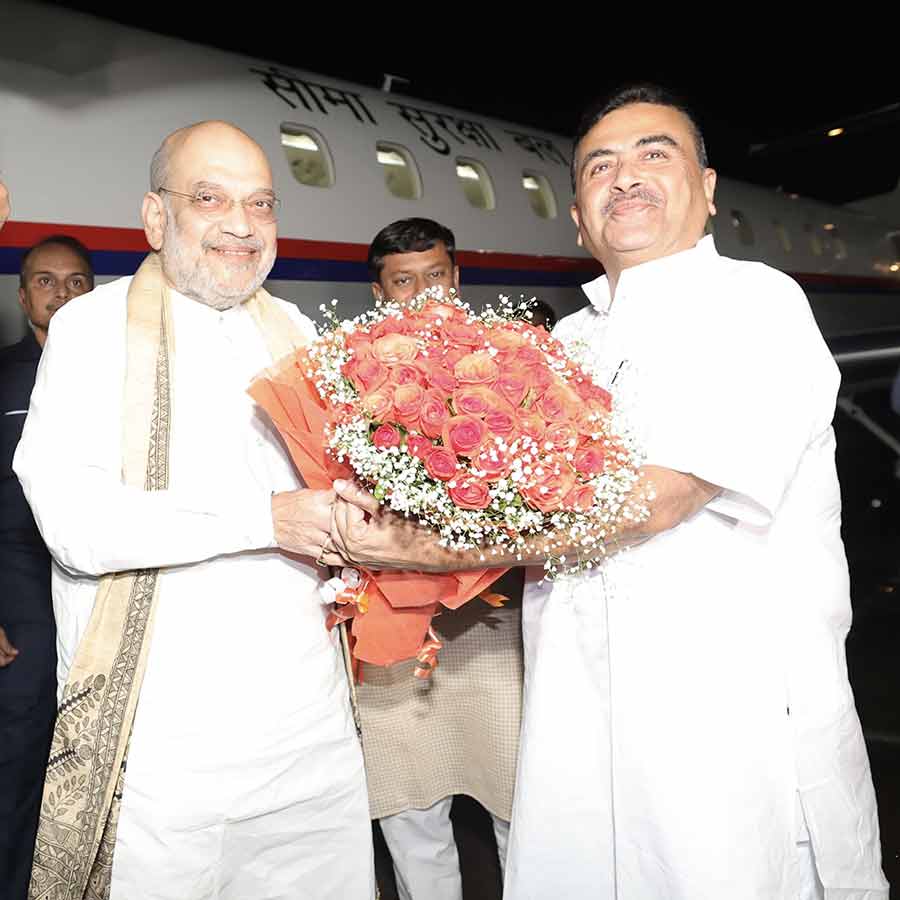 कोलकाता में अमित शाह का स्वागत कोलकाता में अमित शाह का स्वागत