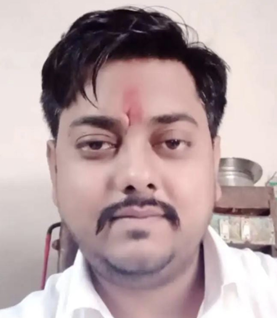 अज्ञात वाहन की टक्कर से स्कूटी सवार की मौत अज्ञात वाहन की टक्कर से स्कूटी सवार की मौत