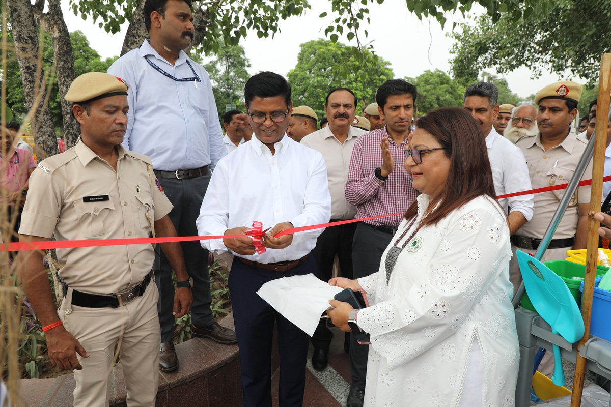 एनडीएमसी ने जागरूकता के लिए रीसाइकिल मेला एक्शन किट, बुकलेट और पोस्टर लॉन्च किए एनडीएमसी ने जागरूकता के लिए रीसाइकिल मेला एक्शन किट, बुकलेट और पोस्टर लॉन्च किए