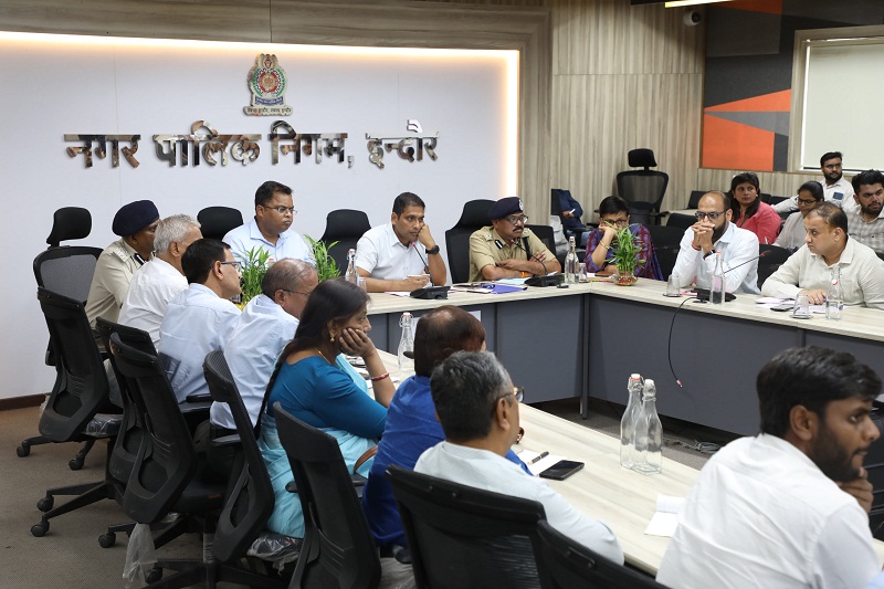 सड़क सुरक्षा समिति की बैठक सड़क सुरक्षा समिति की बैठक