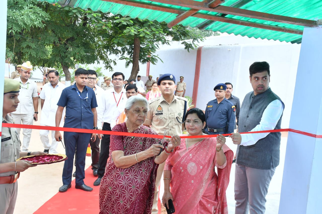 सभी को अपने जीवन में अनुशासन लाना चाहिए,कौशल का विकास होना चाहिए:आनंदी बेन