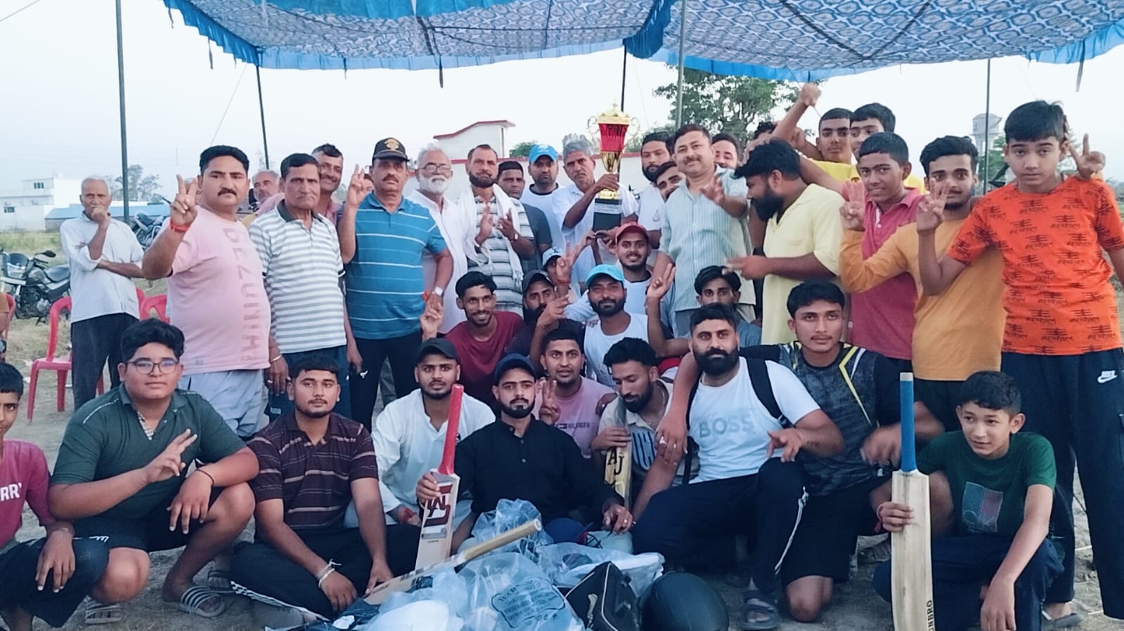 प्रतियाेगिता में भाग लेने वाले खिलाडी्् प्रतियाेगिता में भाग लेने वाले खिलाडी््