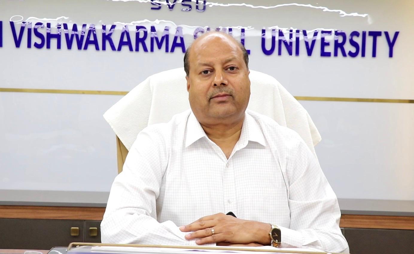 श्री विश्वकर्मा कौशल विश्वविद्यालय के कुलपति प्रोफेसर दिनेश कुमार श्री विश्वकर्मा कौशल विश्वविद्यालय के कुलपति प्रोफेसर दिनेश कुमार