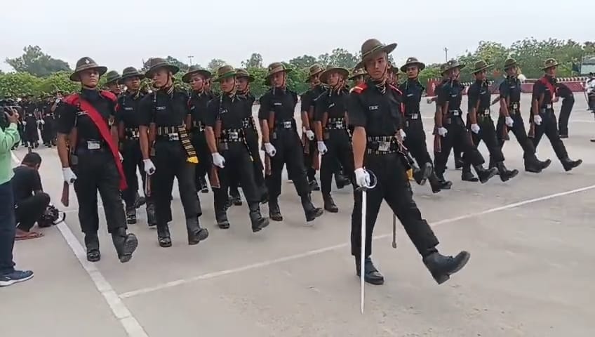 जवानों ने ली देशसेवा की शपथ जवानों ने ली देशसेवा की शपथ