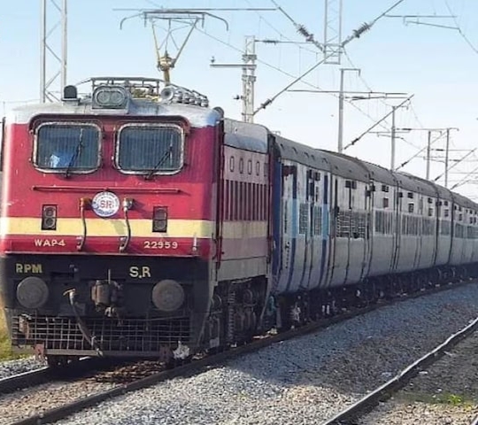 यात्रियों की सुविधा हेतु रेलवे मुरादाबाद रेल मंडल से होकर चलाएगा छह और समर स्पेशल ट्रेनें यात्रियों की सुविधा हेतु रेलवे मुरादाबाद रेल मंडल से होकर चलाएगा छह और समर स्पेशल ट्रेनें