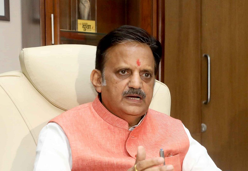 उप मुख्यमंत्री राजेन्द्र शुक्ल ने बैठक में लिए गए निर्णयों की जानकारी देते हुए उप मुख्यमंत्री राजेन्द्र शुक्ल ने बैठक में लिए गए निर्णयों की जानकारी देते हुए