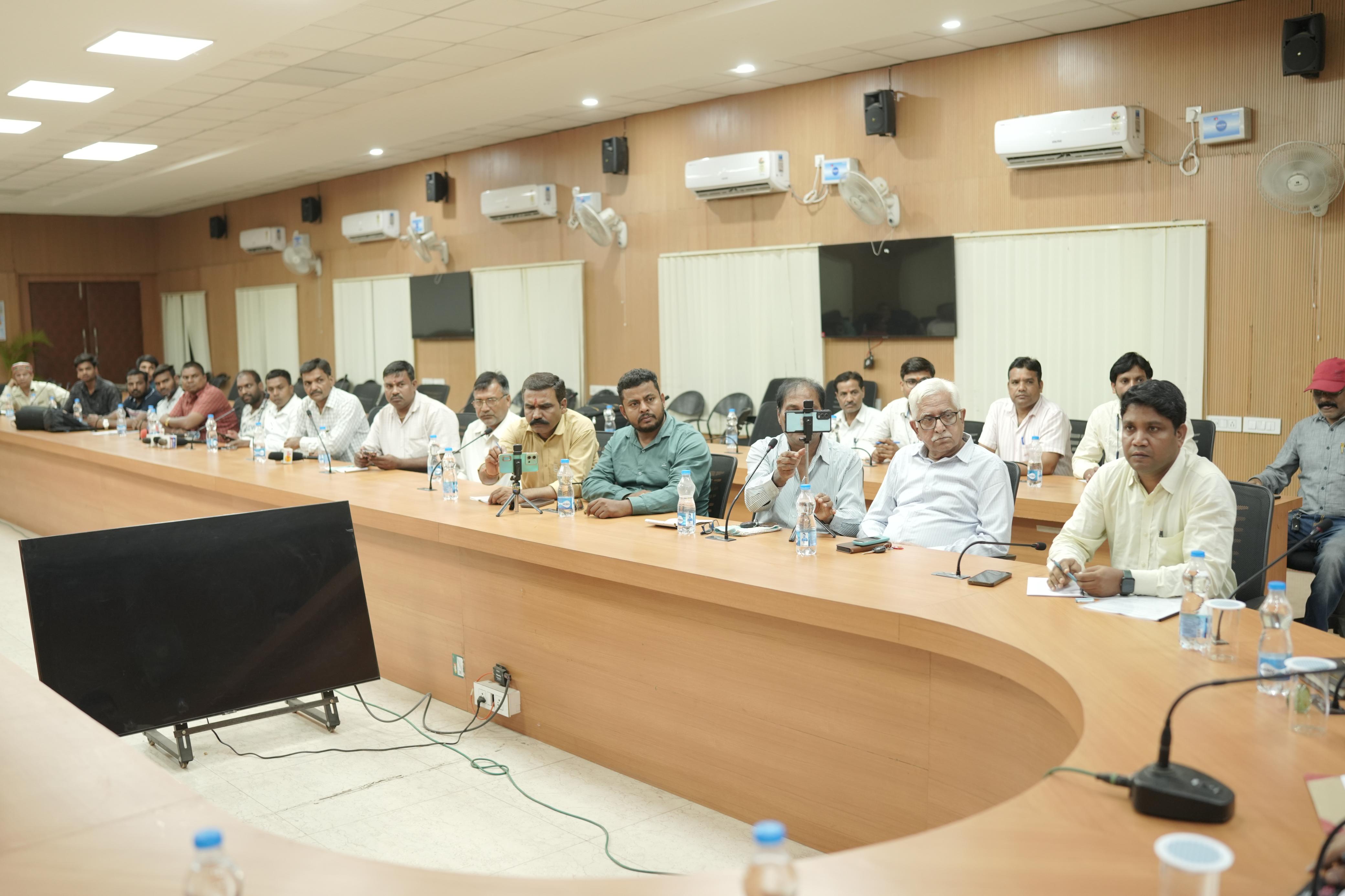 कोरबा जिले में युक्तियुक्त करण की प्रकिया पूर्ण पारदर्शिता के साथ हुआ संपन्न : कलेक्टर कोरबा जिले में युक्तियुक्त करण की प्रकिया पूर्ण पारदर्शिता के साथ हुआ संपन्न : कलेक्टर