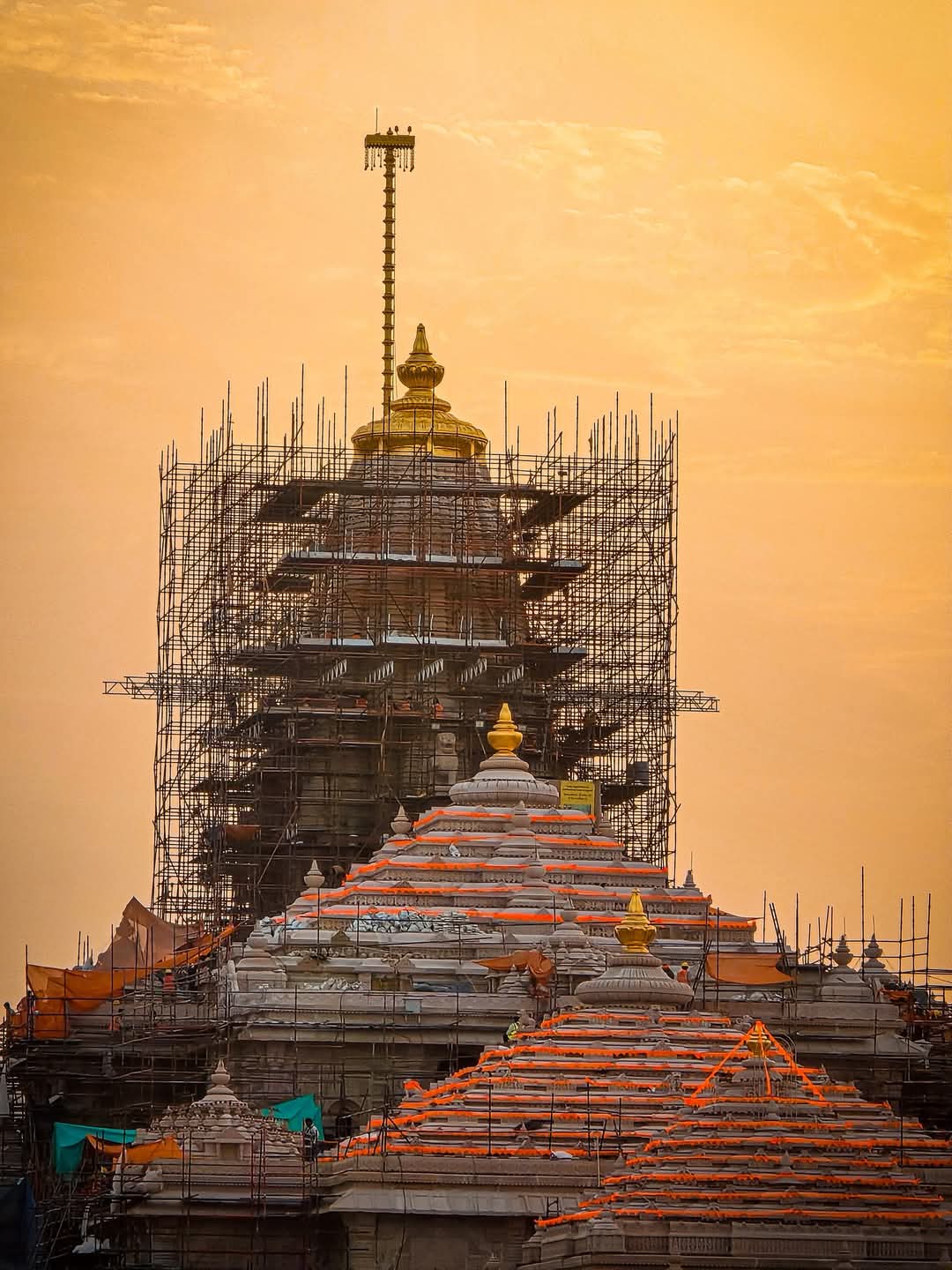 श्री राम जन्मभूमि में श्री राम दरबार सहित आठ देवालयों में देव विग्रहों की आज होगी प्राणप्रतिष्ठा श्री राम जन्मभूमि में श्री राम दरबार सहित आठ देवालयों में देव विग्रहों की आज होगी प्राणप्रतिष्ठा