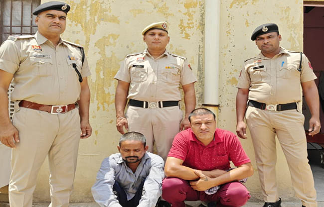 सोनीपत: चोरी के आरोप में गिरफ्तार दो आरोपी सोनीपत: चोरी के आरोप में गिरफ्तार दो आरोपी
