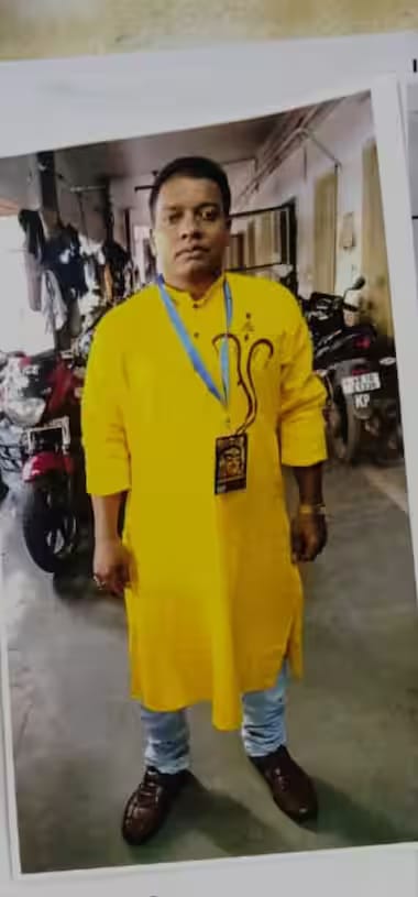 पुलिस का शव बरामद पुलिस का शव बरामद