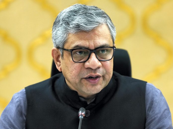 उधमपुर-श्रीनगर-बारामुला रेल लिंक परियोजना की आठ उल्लेखनीय विशेषताएं हैं- रेल मंत्री अश्विनी वैष्णव उधमपुर-श्रीनगर-बारामुला रेल लिंक परियोजना की आठ उल्लेखनीय विशेषताएं हैं- रेल मंत्री अश्विनी वैष्णव