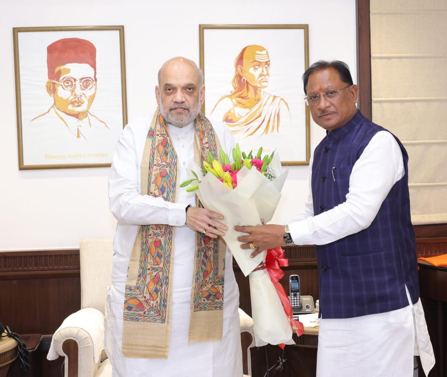 छत्तीसगढ़ के मुख्यमंत्री विष्णुदेव साय केंद्रीय गृहमंत्री अमित शाह से नई दिल्ली में मुलाकात करते हुए छत्तीसगढ़ के मुख्यमंत्री विष्णुदेव साय केंद्रीय गृहमंत्री अमित शाह से नई दिल्ली में मुलाकात करते हुए