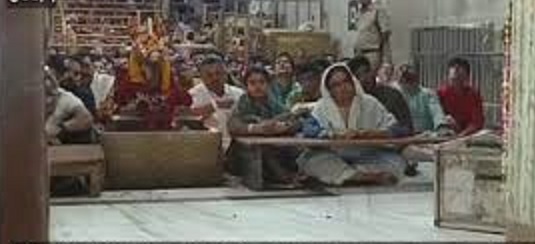 महाकाल के दरबार में पहुंचे कर्नाटक सरकार के कैबिनेट मंत्री एस.एस. मलिकार्जुन महाकाल के दरबार में पहुंचे कर्नाटक सरकार के कैबिनेट मंत्री एस.एस. मलिकार्जुन