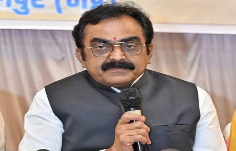 लोक निर्माण मंत्री राकेश सिंह (फाइल फोटो) लोक निर्माण मंत्री राकेश सिंह (फाइल फोटो)
