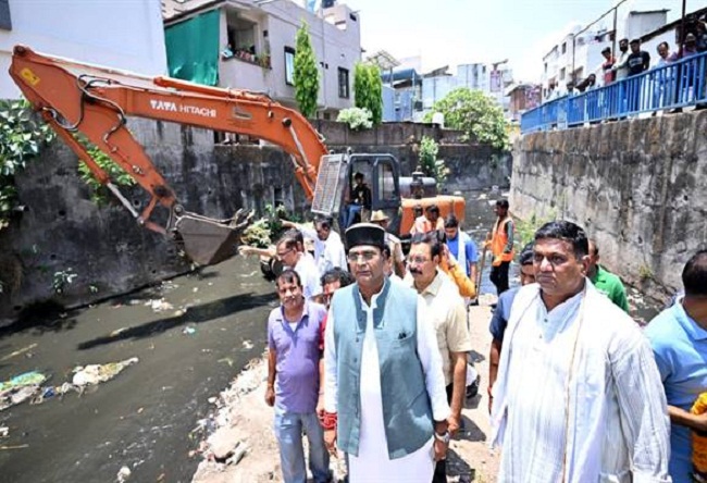 मानसून पूर्व साफ-सफाई अभियान (फाइल फोटो) मानसून पूर्व साफ-सफाई अभियान (फाइल फोटो)