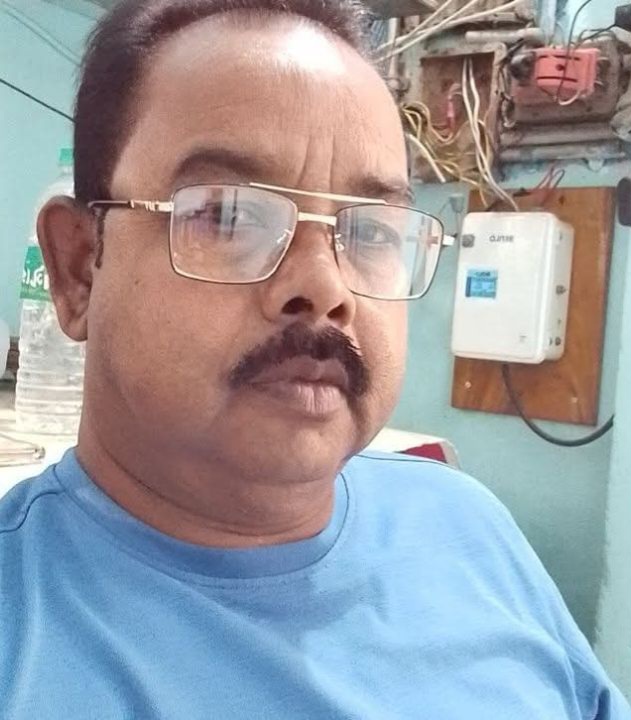 गंगा नदी में डूब गए लोगों को डूबने से बचाने वाले सुरिंदर गंगा नदी में डूब गए लोगों को डूबने से बचाने वाले सुरिंदर