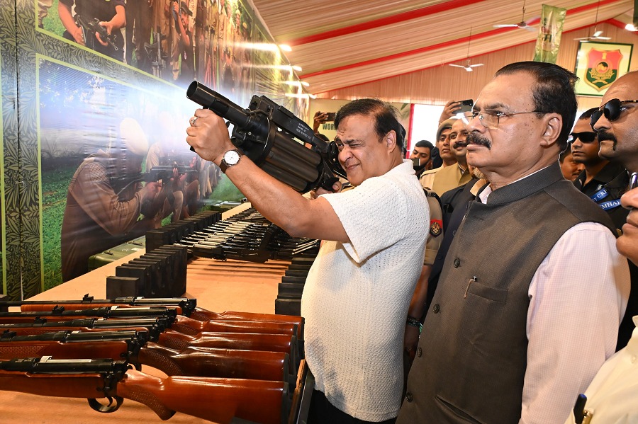 विश्व पर्यावरण दिवस पर आयोजित कार्यक्रम में शामिल मुख्यमंत्री डॉ हिमंत बिस्व सरमा। विश्व पर्यावरण दिवस पर आयोजित कार्यक्रम में शामिल मुख्यमंत्री डॉ हिमंत बिस्व सरमा।