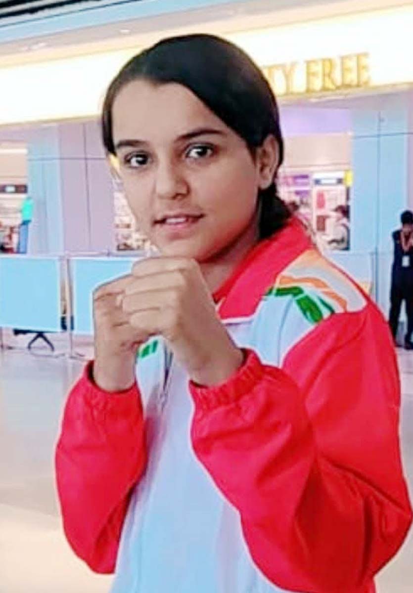 हिमांशी गुलिया। हिमांशी गुलिया।