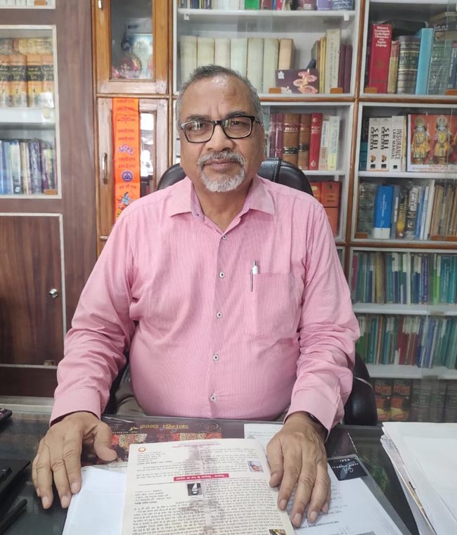 डॉ नवीन चंद्र अग्रवाल डॉ नवीन चंद्र अग्रवाल