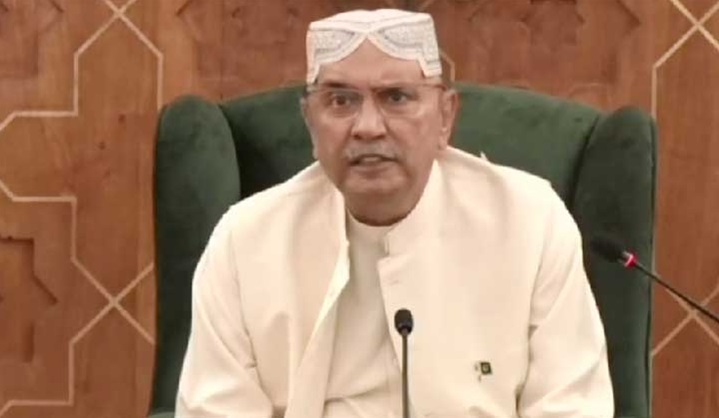 पाकिस्तान के राष्ट्रपति आसिफ अली जरदारी। पाकिस्तान के राष्ट्रपति आसिफ अली जरदारी।