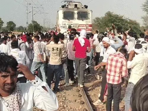 फाइल फाइल