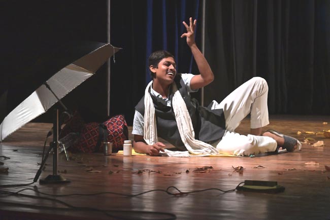 नाट्य मंचन नाट्य मंचन