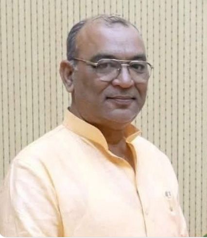 स्व. देवेश श्रीवास्तव स्व. देवेश श्रीवास्तव