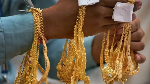 दो दिन की कमजोरी के बाद सर्राफा बाजार में सोने की बढ़ी चमक