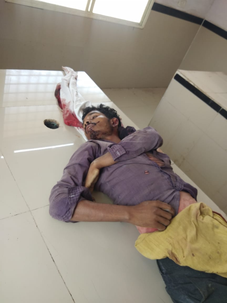 लोहे की एंगल के नीचे दबने से मजूदर की मौत लोहे की एंगल के नीचे दबने से मजूदर की मौत