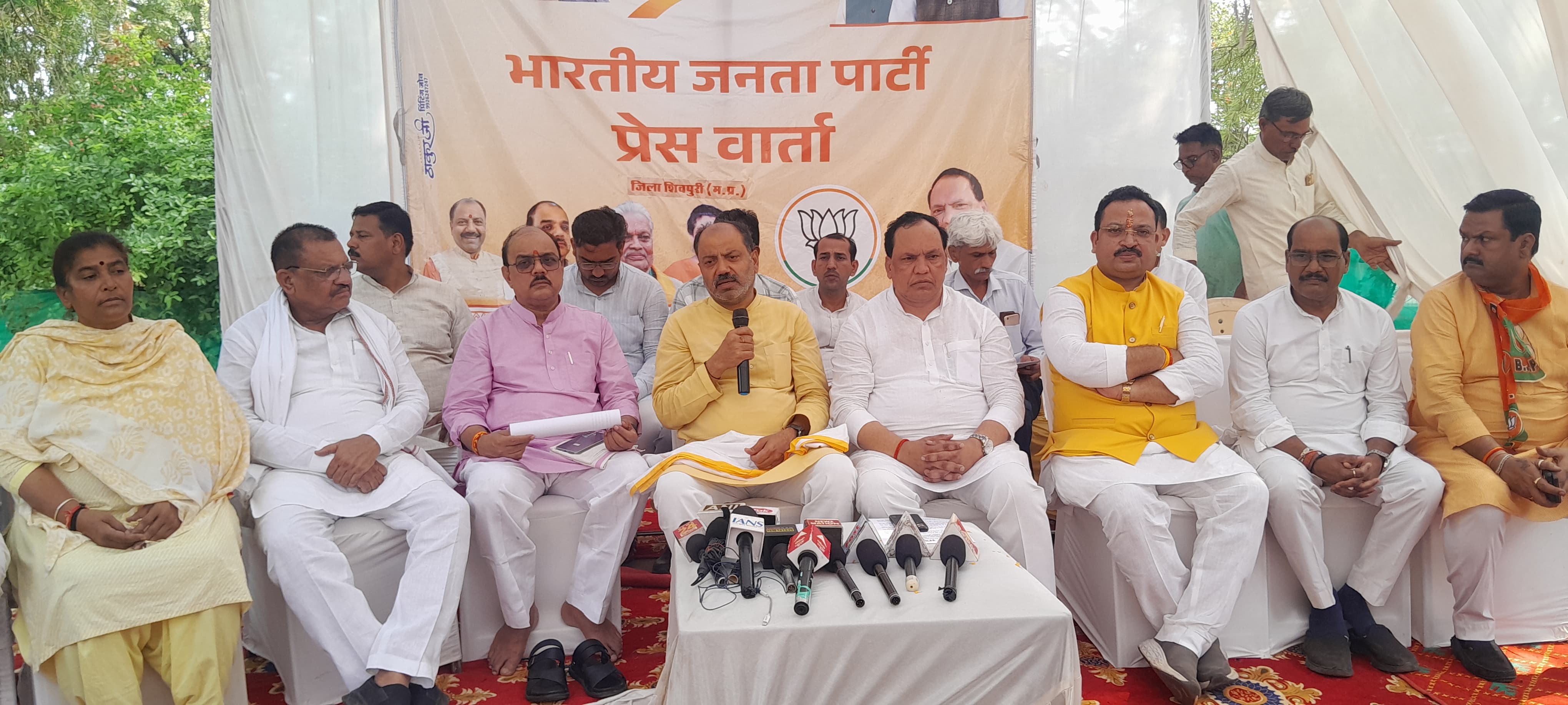 प्रधानमंत्री नरेन्द्र मोदी के गौरवशाली 11 वर्ष पूर्ण होने जिले में पत्रकार वार्ता आयोजित प्रधानमंत्री नरेन्द्र मोदी के गौरवशाली 11 वर्ष पूर्ण होने जिले में पत्रकार वार्ता आयोजित
