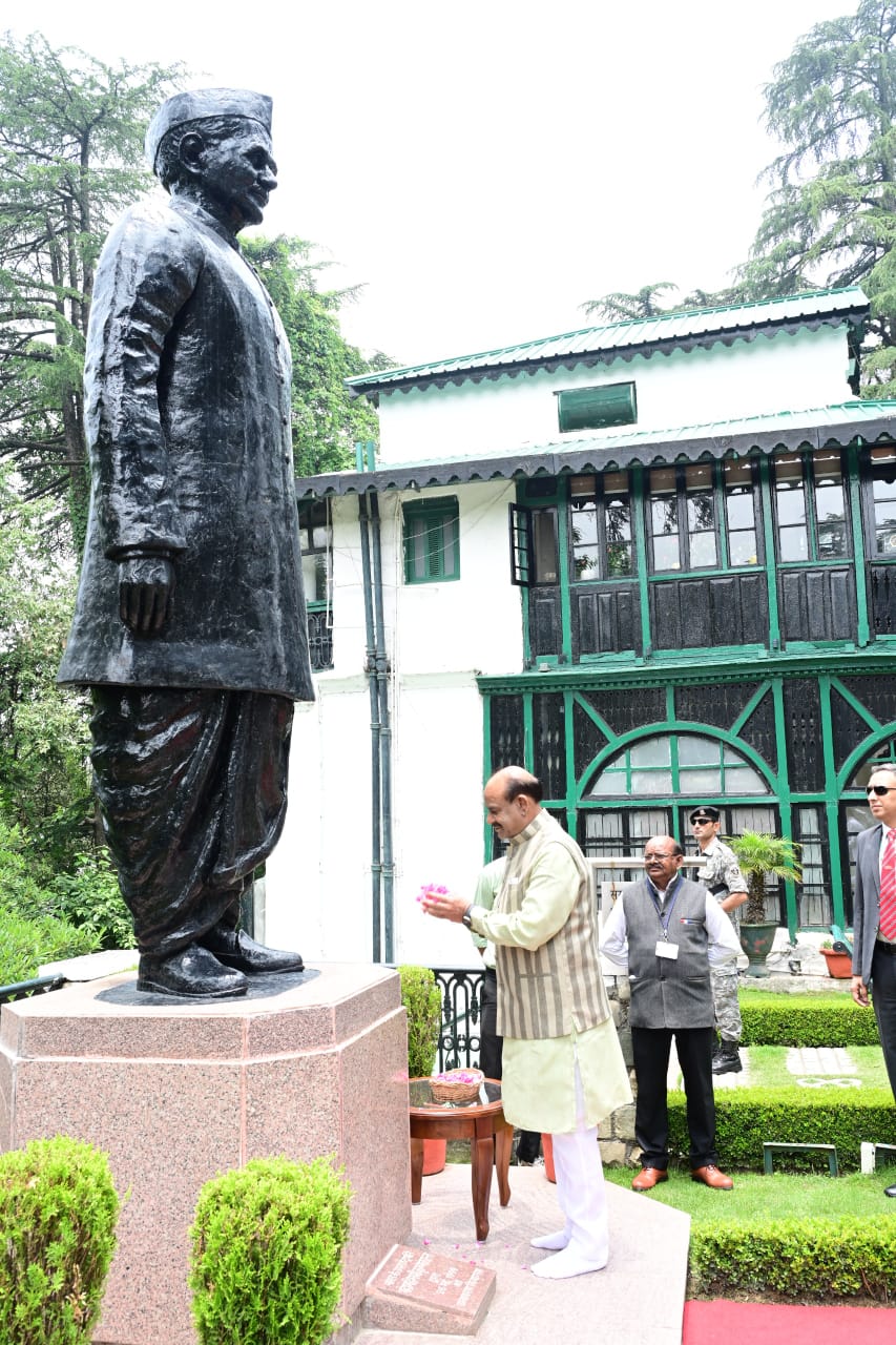 प्रशिक्षण समापन समारोह में बाेलते हुए लोक सभा अध्यक्ष ओम बिरला । प्रशिक्षण समापन समारोह में बाेलते हुए लोक सभा अध्यक्ष ओम बिरला ।