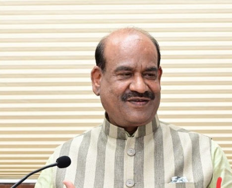 लोकसभा अध्यक्ष ओम बिरला .मसूरी में कार्यक्रम को संबोधित करते हुए। लोकसभा अध्यक्ष ओम बिरला .मसूरी में कार्यक्रम को संबोधित करते हुए।