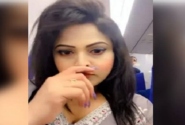 अश्लील फिल्म रैकेट से जुड़े एक सनसनीखेज मामले में आरोपित श्वेता खान उर्फ ‘फुलटूसी’ अश्लील फिल्म रैकेट से जुड़े एक सनसनीखेज मामले में आरोपित श्वेता खान उर्फ ‘फुलटूसी’